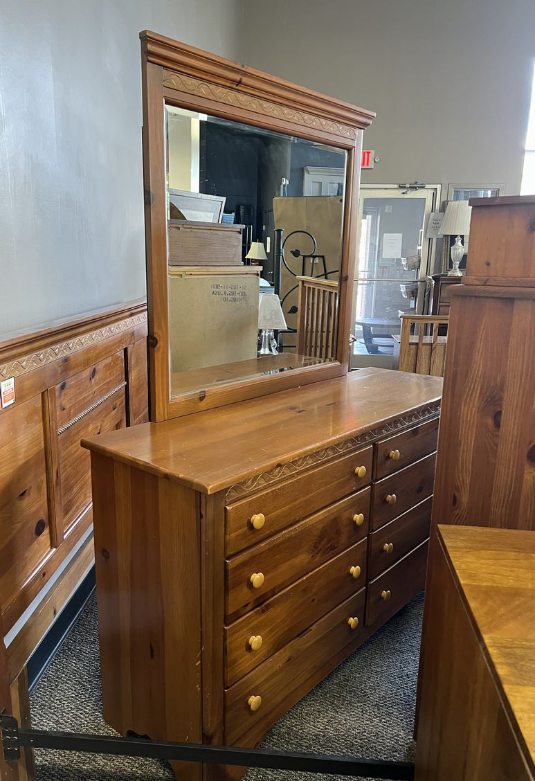 Kincaid Dresser with Mirror