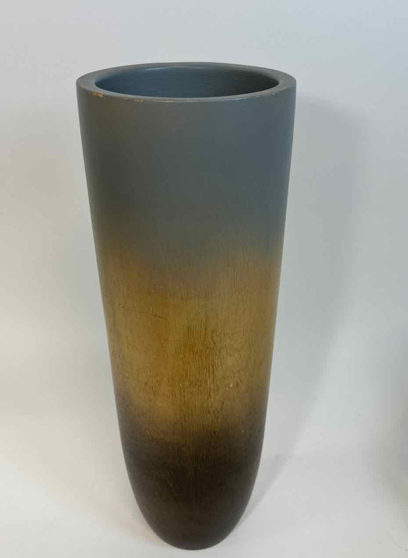 Vase/Urn