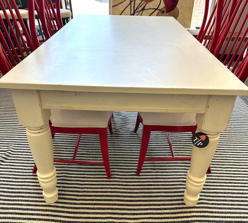 Table - Dining Table