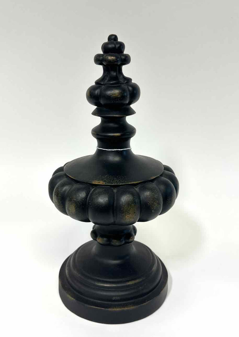 Finial