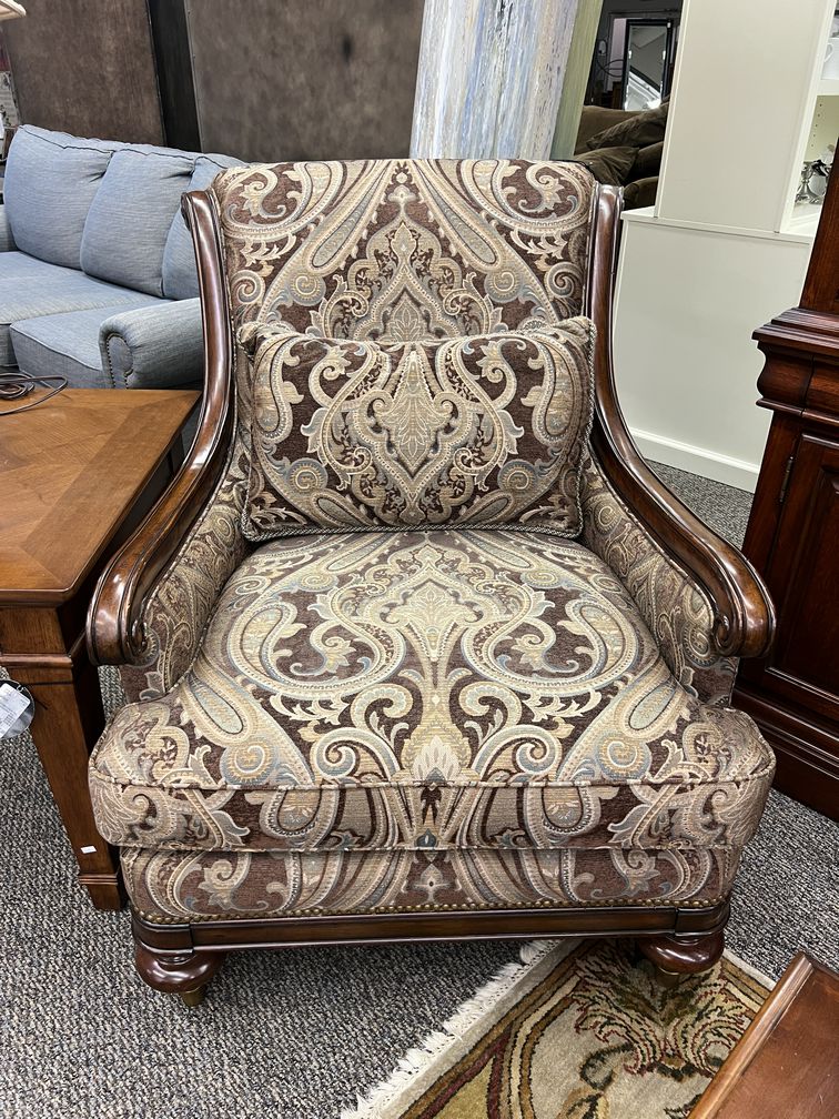 Haverty's Chair