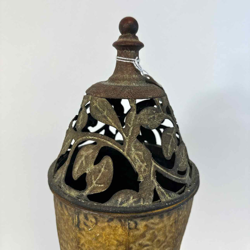 Vase/Urn