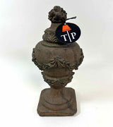Finial