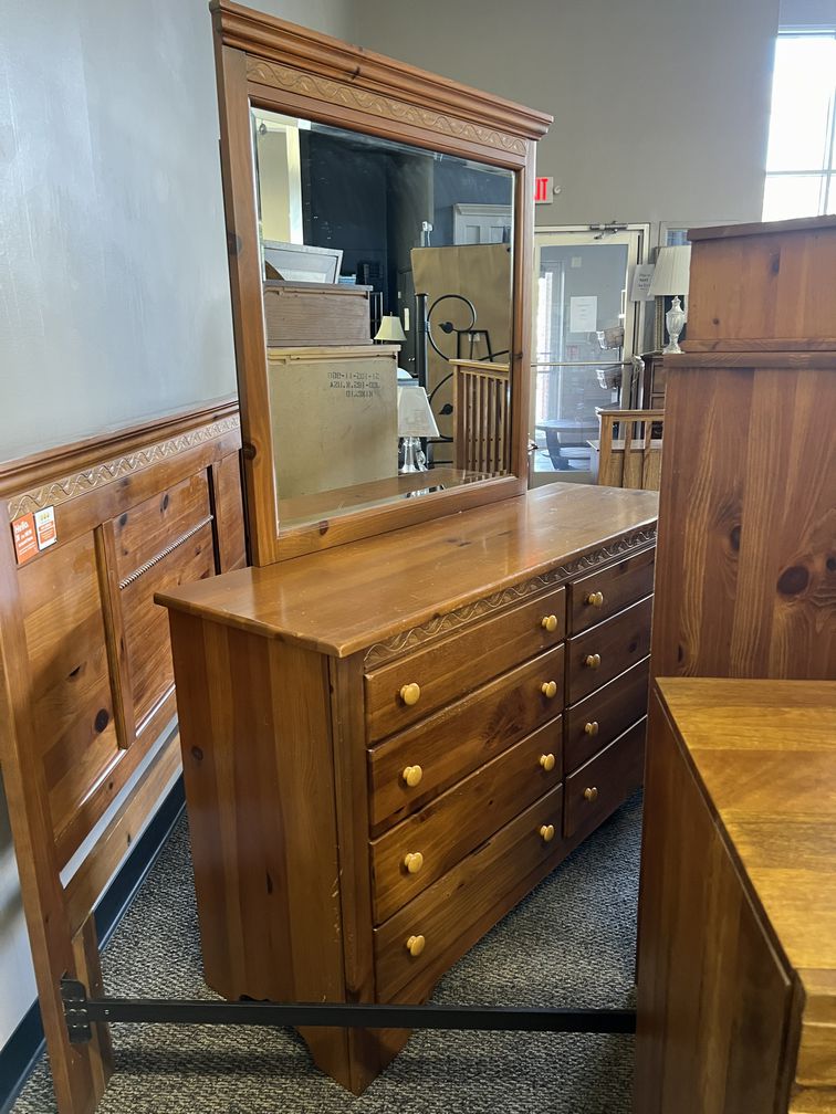 Kincaid Dresser with Mirror