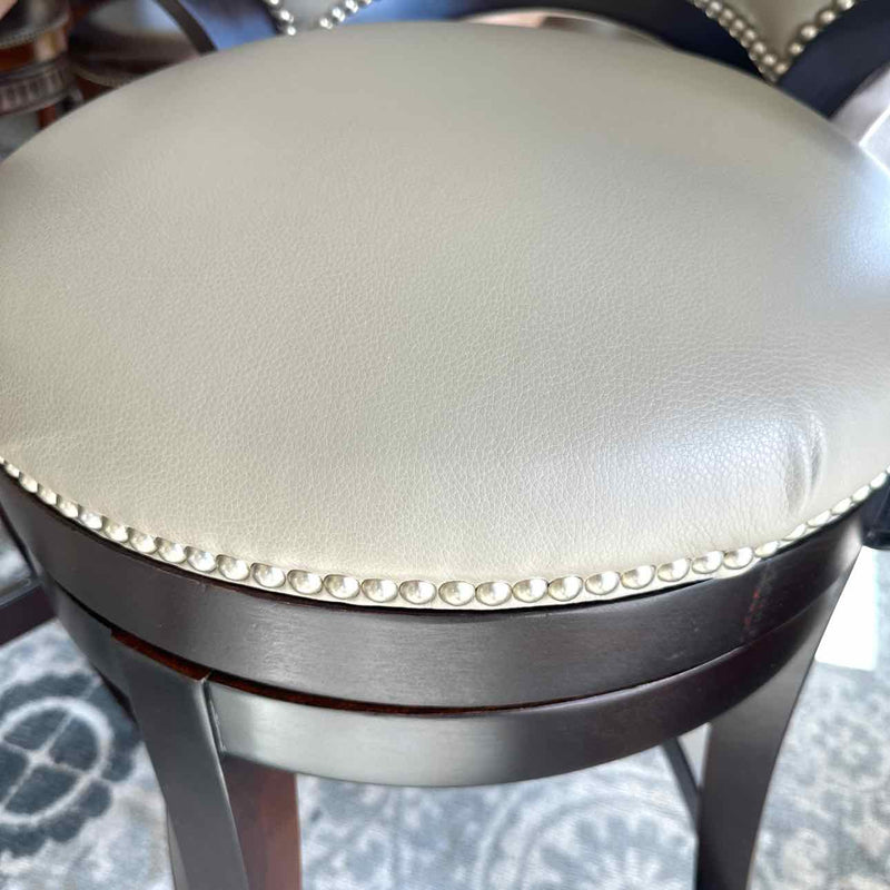 Fairfield Chair Barstool